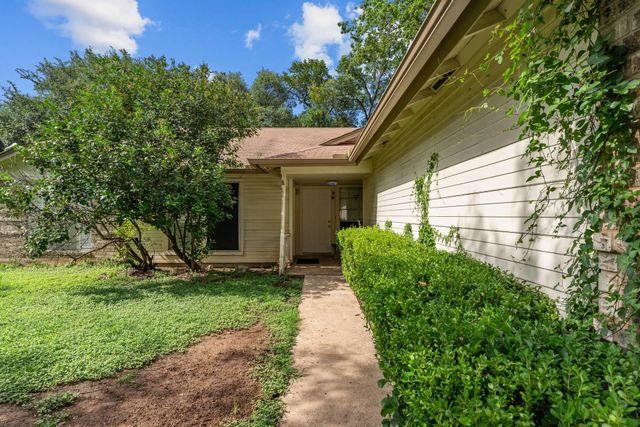 4509 Brown Bark PL B, Austin, TX 78727