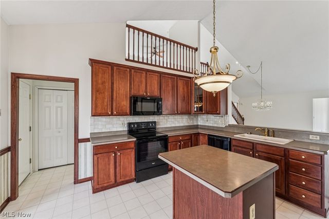 22495 Northwood Trail, Strongsville, OH 44149