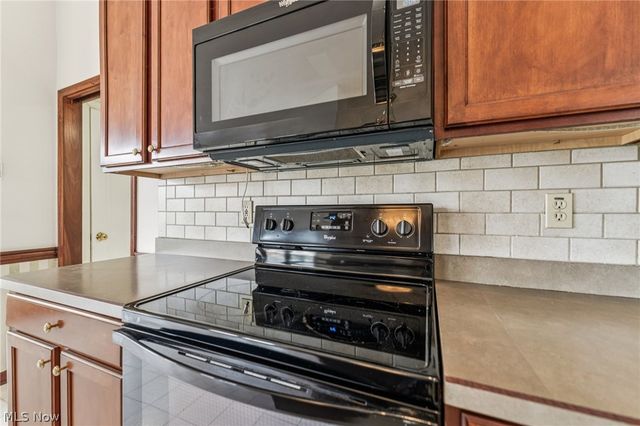 22495 Northwood Trail, Strongsville, OH 44149