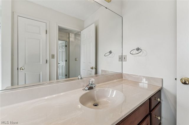 22495 Northwood Trail, Strongsville, OH 44149