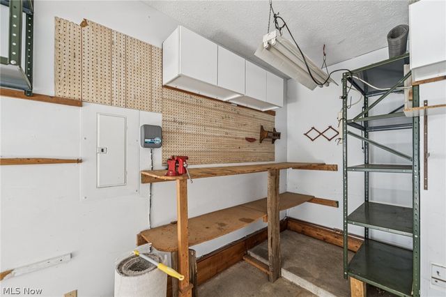 22495 Northwood Trail, Strongsville, OH 44149