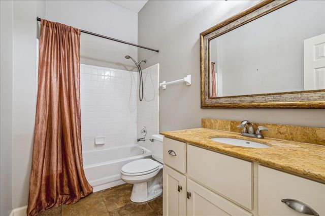 958 HARBOR VIEW DR, Memphis, TN 38103