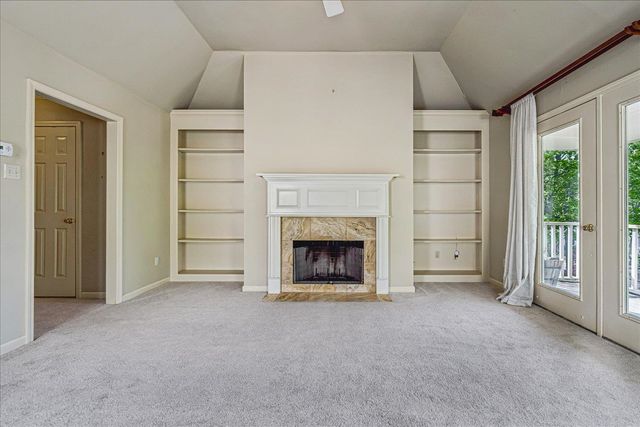 958 HARBOR VIEW DR, Memphis, TN 38103