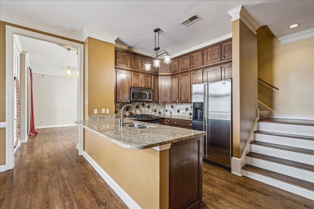 958 HARBOR VIEW DR, Memphis, TN 38103