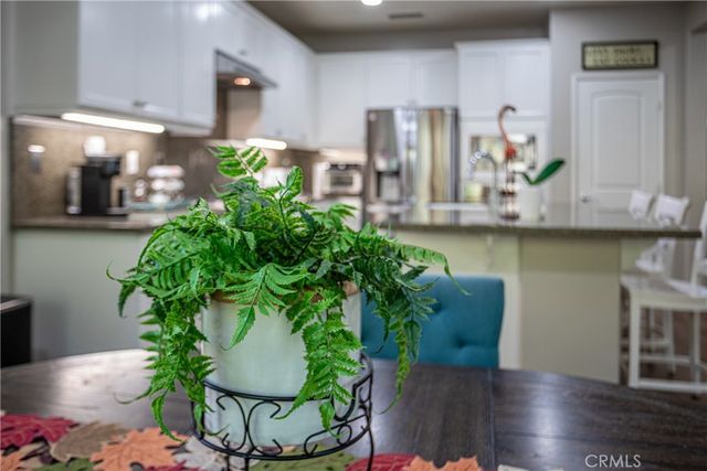 19245 Graham Lane, Saugus, CA 91350