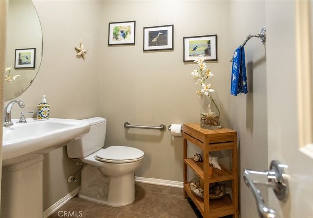 19245 Graham Lane, Saugus, CA 91350