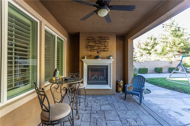 19245 Graham Lane, Saugus, CA 91350