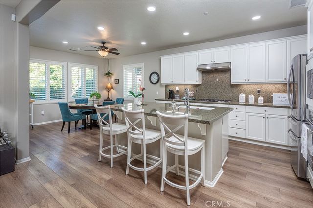 19245 Graham Lane, Saugus, CA 91350