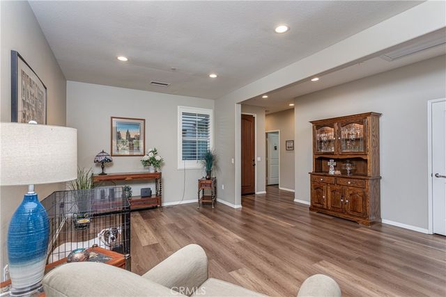 19245 Graham Lane, Saugus, CA 91350