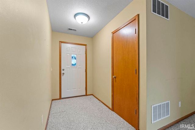 4110 Three Oaks Drive, Fort Wayne, IN 46809