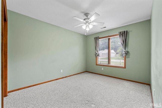 4110 Three Oaks Drive, Fort Wayne, IN 46809