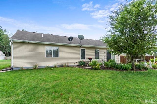 4110 Three Oaks Drive, Fort Wayne, IN 46809