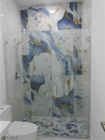 320 Poplar ST, Lehigh Acres, FL 33974