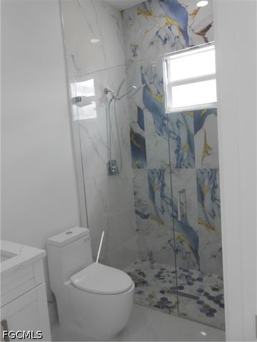 320 Poplar ST, Lehigh Acres, FL 33974