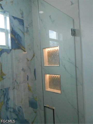 320 Poplar ST, Lehigh Acres, FL 33974