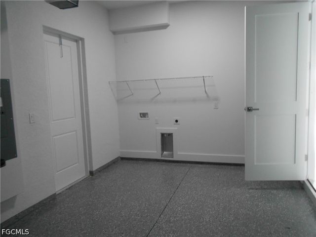 320 Poplar ST, Lehigh Acres, FL 33974