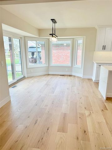 51073 Pinewood Drive, Macomb, MI 48042