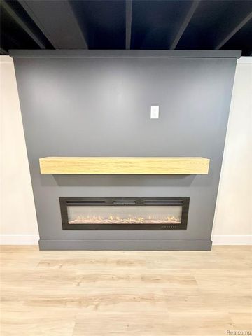 51073 Pinewood Drive, Macomb, MI 48042