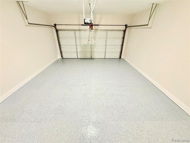 51073 Pinewood Drive, Macomb, MI 48042