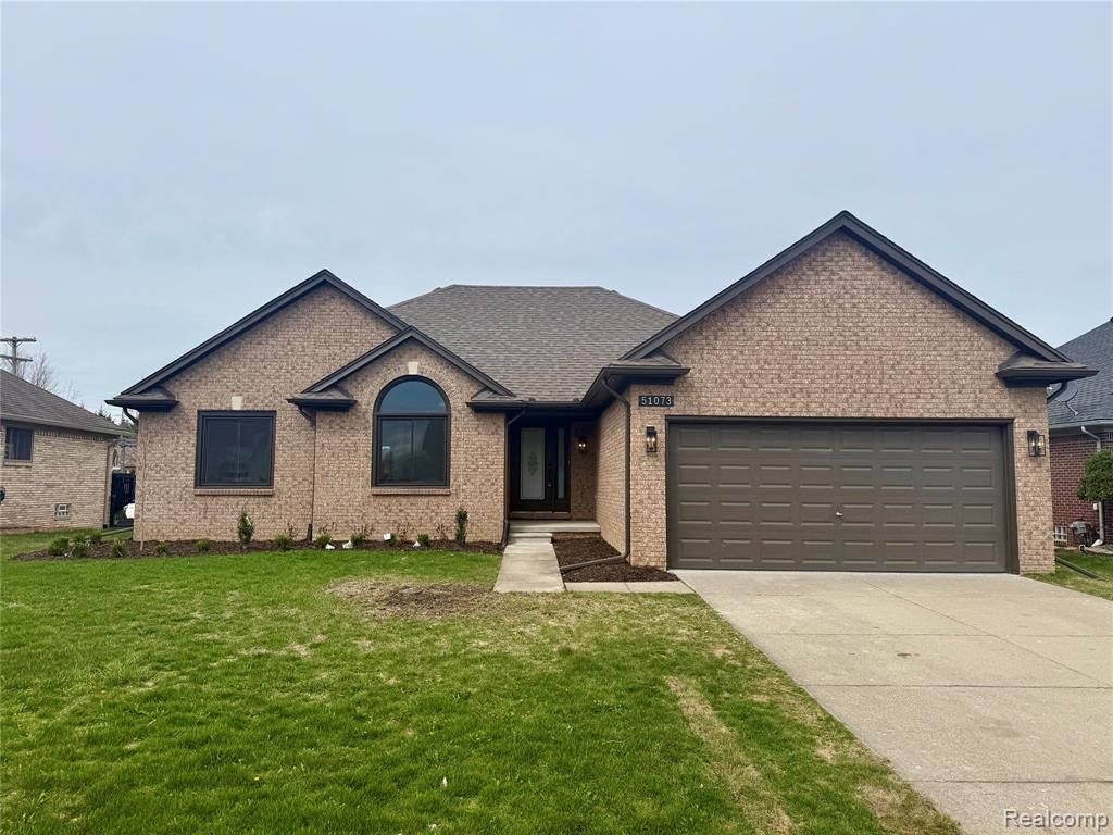 51073 Pinewood Drive, Macomb, MI 48042