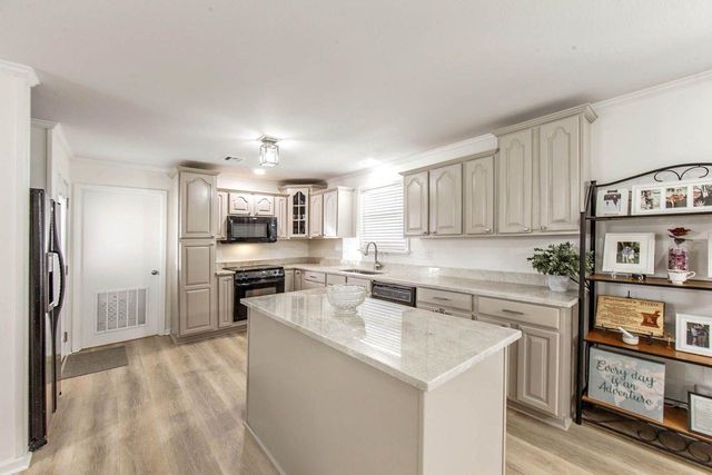 127 Westview Drive, Houma, LA 70364