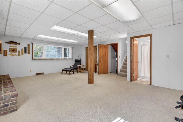 1823 Timberledge Drive, Cedar Falls, IA 50613