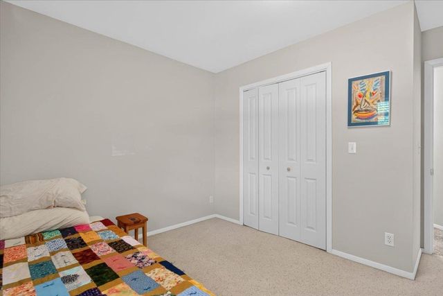 1823 Timberledge Drive, Cedar Falls, IA 50613