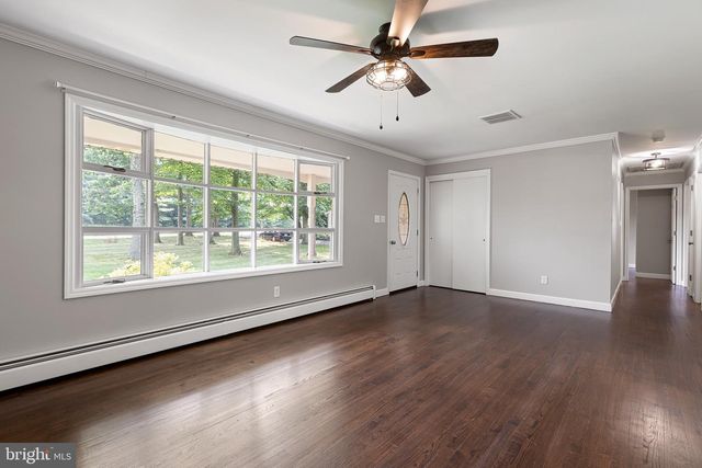 215 CALVERT RD, Rising Sun, MD 21911