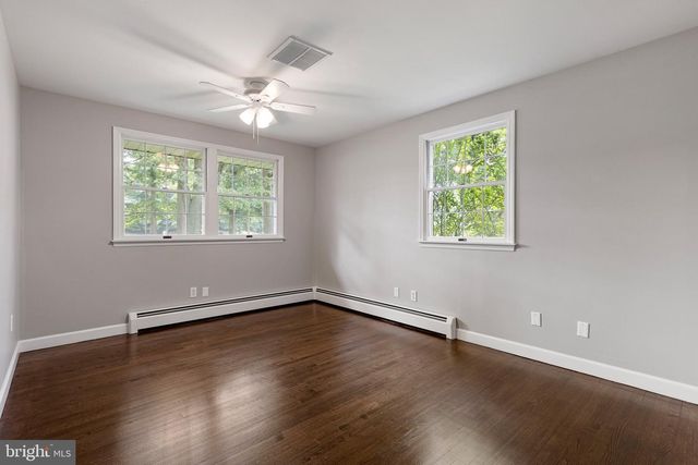 215 CALVERT RD, Rising Sun, MD 21911