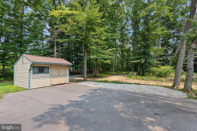 215 CALVERT RD, Rising Sun, MD 21911