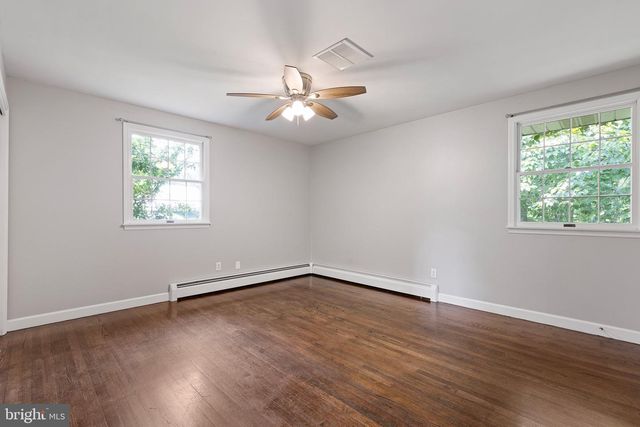 215 CALVERT RD, Rising Sun, MD 21911