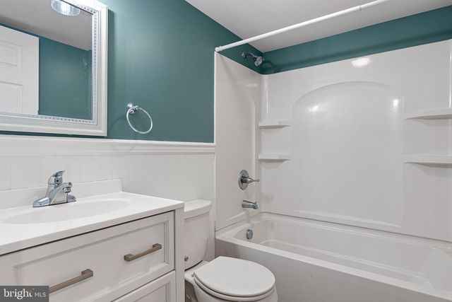 215 CALVERT RD, Rising Sun, MD 21911