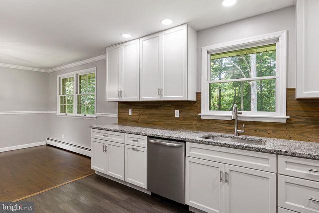 215 CALVERT RD, Rising Sun, MD 21911
