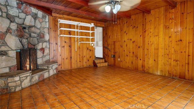 8331 Jackson, Paramount, CA 90723