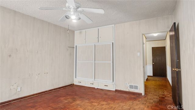 8331 Jackson, Paramount, CA 90723