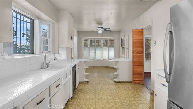 8331 Jackson, Paramount, CA 90723