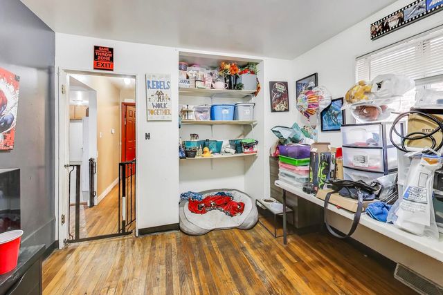 7772 Lavergne Avenue, Burbank, IL 60459