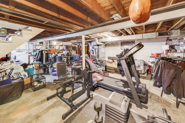 7772 Lavergne Avenue, Burbank, IL 60459