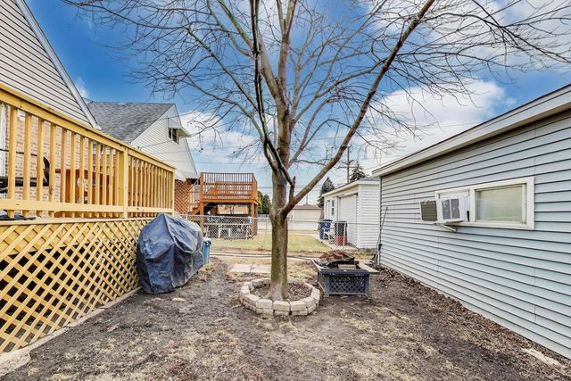 7772 Lavergne Avenue, Burbank, IL 60459