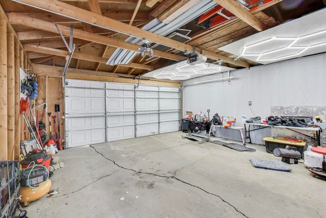 7772 Lavergne Avenue, Burbank, IL 60459