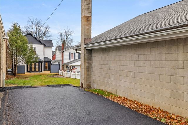 322 E Main Street, Ligonier Boro, PA 15658