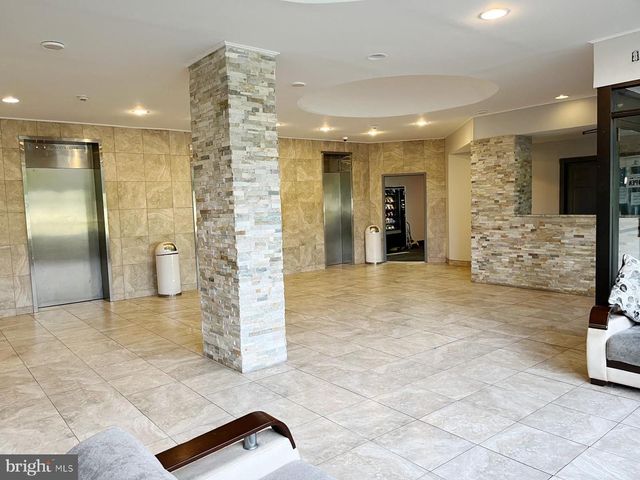 1204 BARCLAY TOWERS, Cherry Hill, NJ 08034