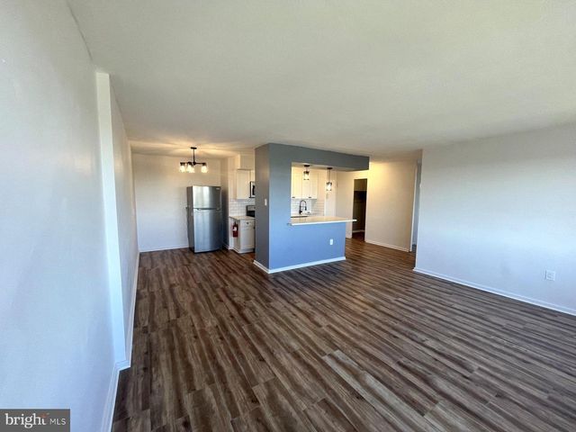 1204 BARCLAY TOWERS, Cherry Hill, NJ 08034