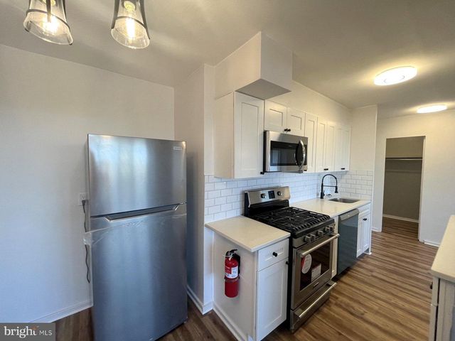 1204 BARCLAY TOWERS, Cherry Hill, NJ 08034