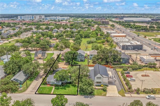 208 Fairview Avenue, College Station, TX 77840