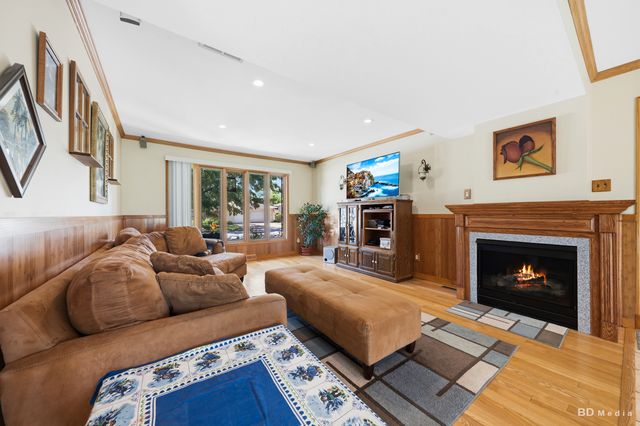 15155 Ridgeway Avenue, Midlothian, IL 60445