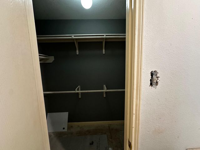 5239 Kylie Springs Lane, Houston, TX 77066