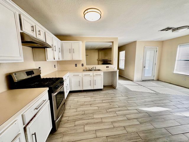 5239 Kylie Springs Lane, Houston, TX 77066