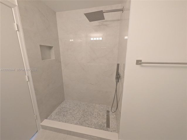 2143 Hacienda Ter, Weston, FL 33327