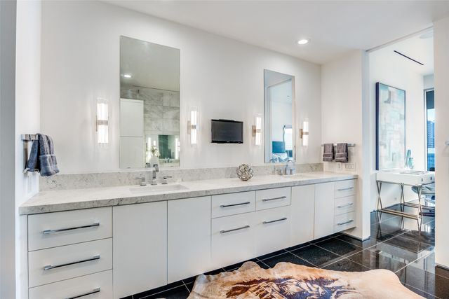 1717 Arts Plaza 2107, Dallas, TX 75201